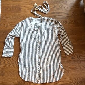 Zara Gray and Gold Striped Shirt